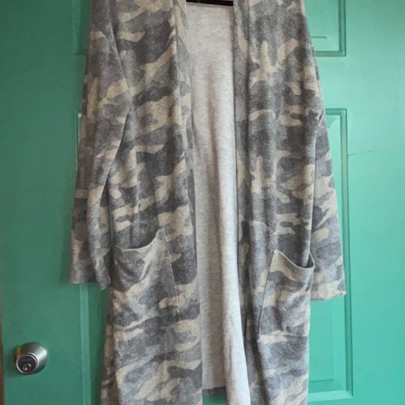 Cherish medium camo long kimono cardigan - Picture 3 of 6